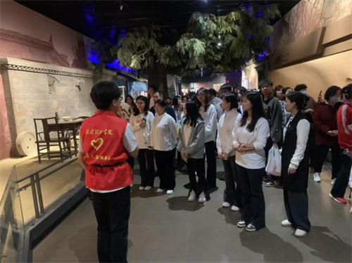 傳承紅色基因，勇做時代新人